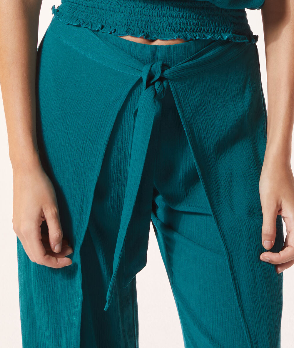 Pyjamahose grün.