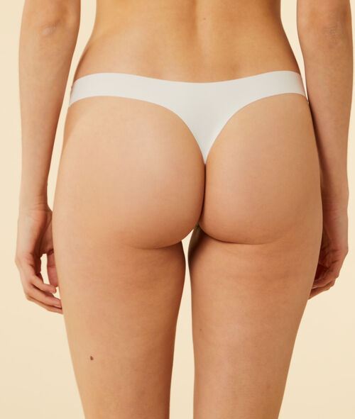 String aus unsichtbarer Mikrofaser String aus unsichtbarer Mikrofaser