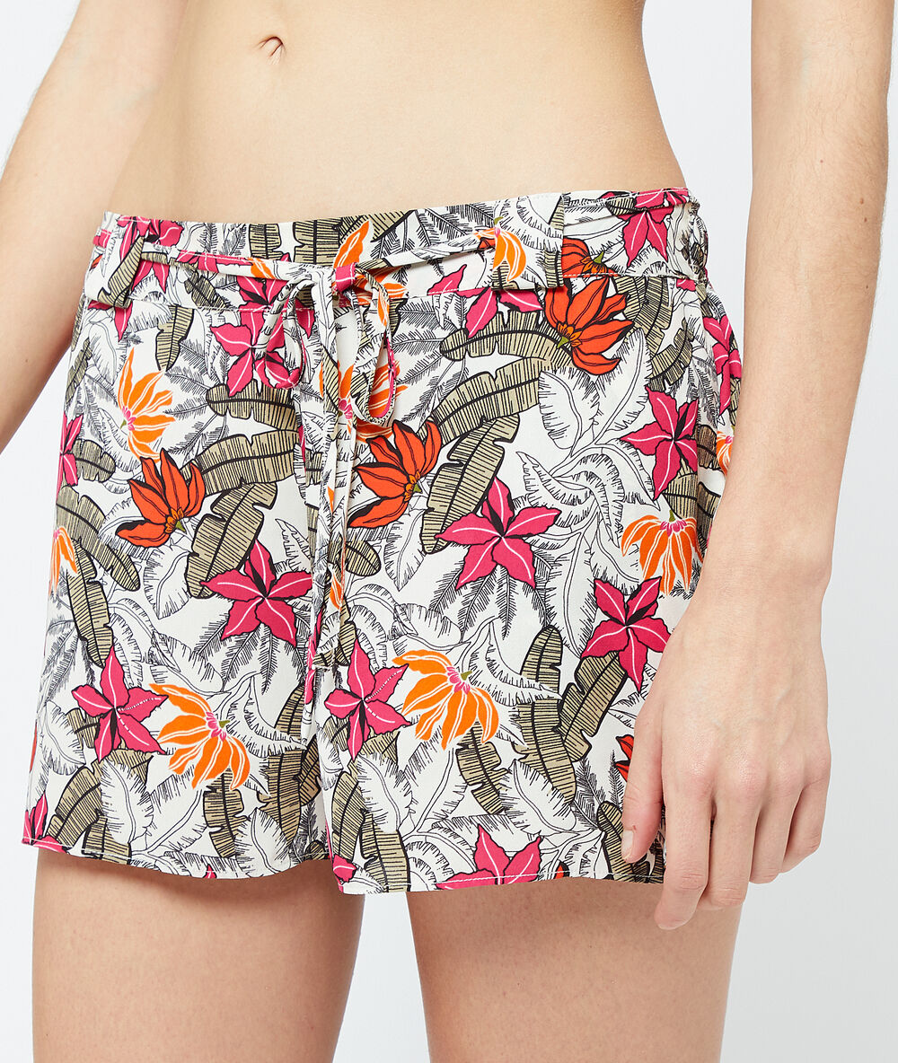 Seidig schimmernde shorts mit print rosa.