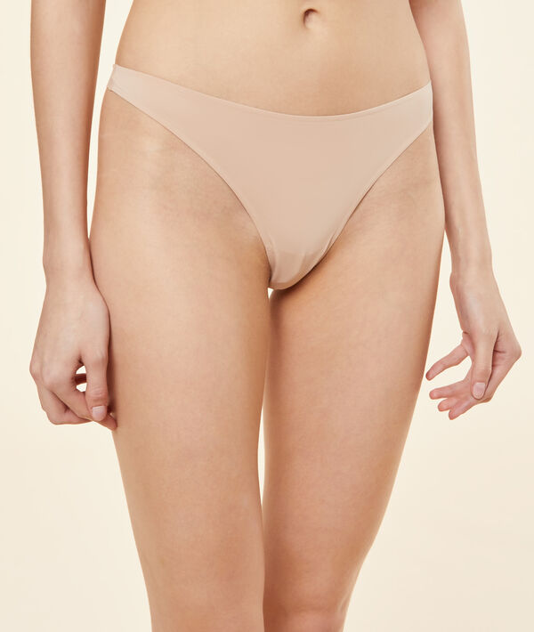 Tanga en microfibre et tulle Tanga en microfibre et tulle;${refinementColor}
