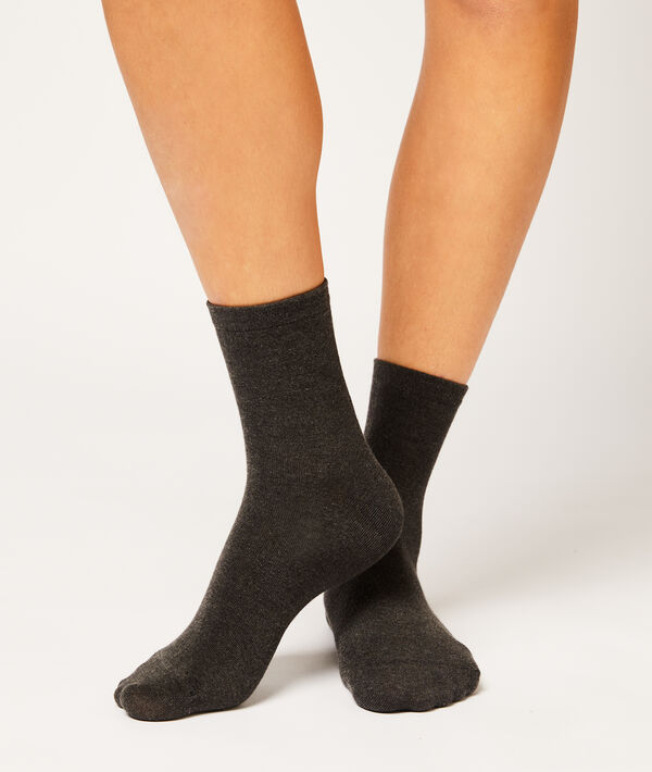 Socken Socken;${refinementColor}