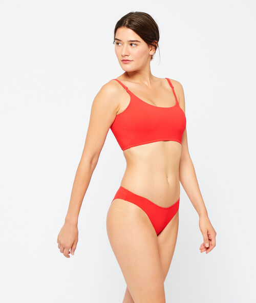 Bas de bikini high leg rouge.