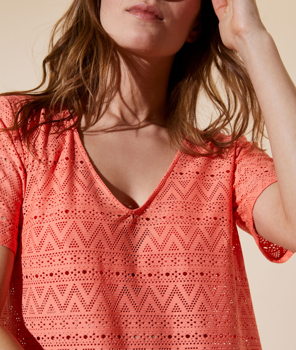 Tunique de plage en crochet orange.