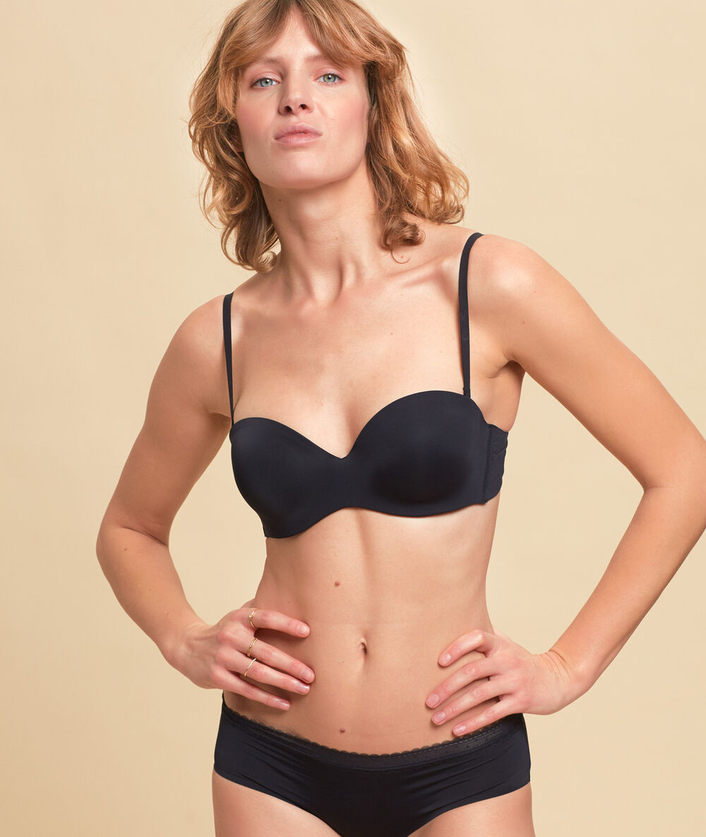 Shorty en microfibre bords dentelle noir.