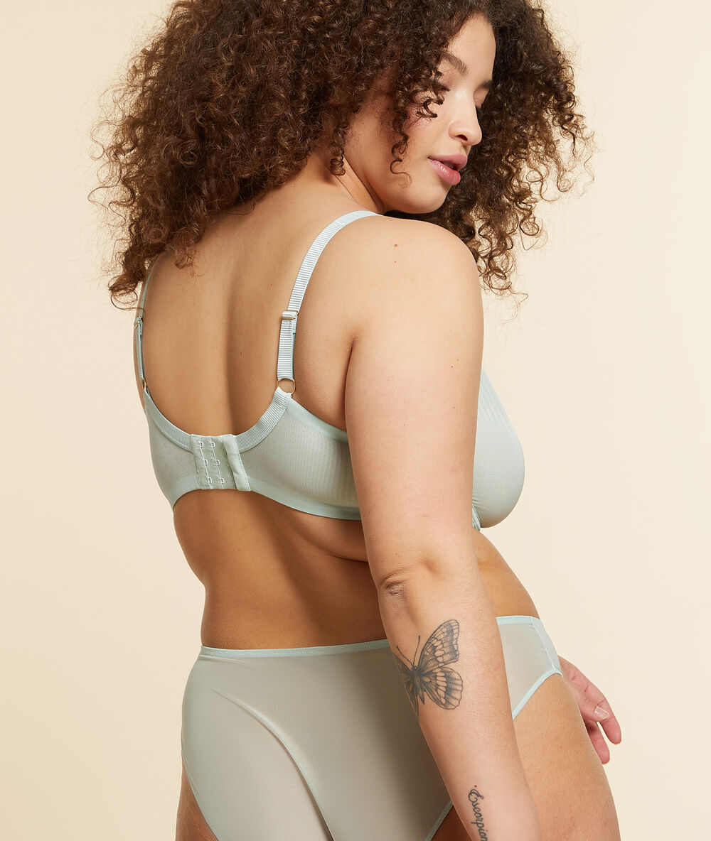 Soutien-gorge n°7 - triangle armaturé vert nil.