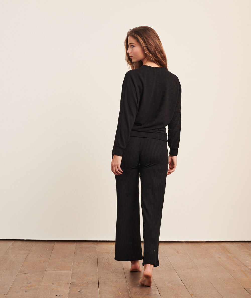 Pantalon côtelé loungewear noir.