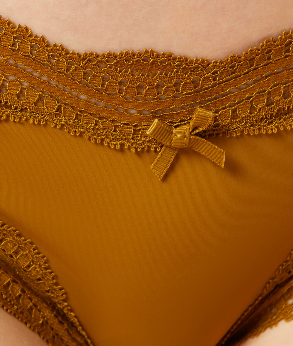Tanga bords dentelle graphique;${refinementColor}