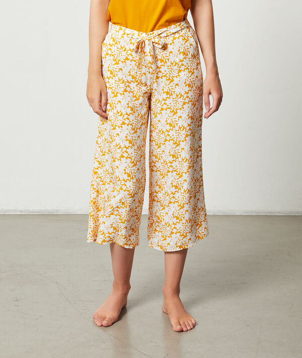 Capri-Hose Capri-Hose;${refinementColor}