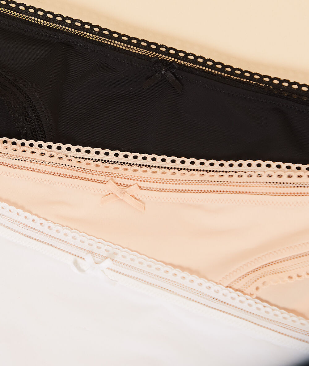 Lot de 3 culottes blush.