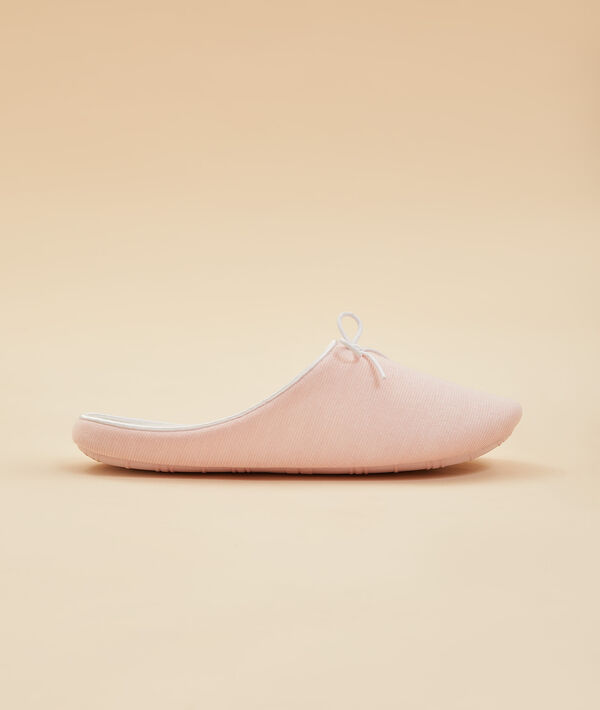 Mules Mules;${refinementColor}