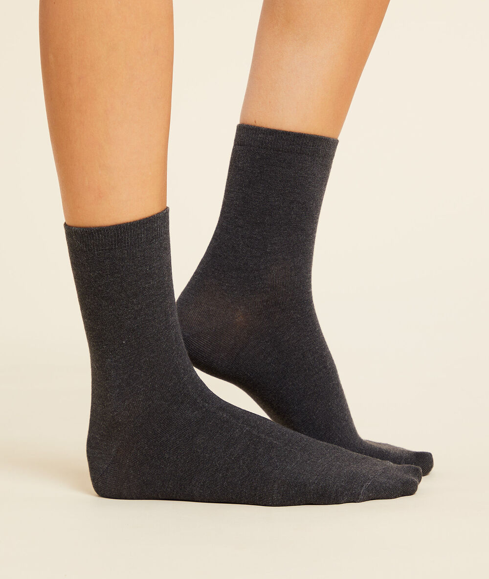 Socken grau.