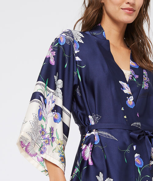 Seidig schimmernder kimono mit floralem print blau.