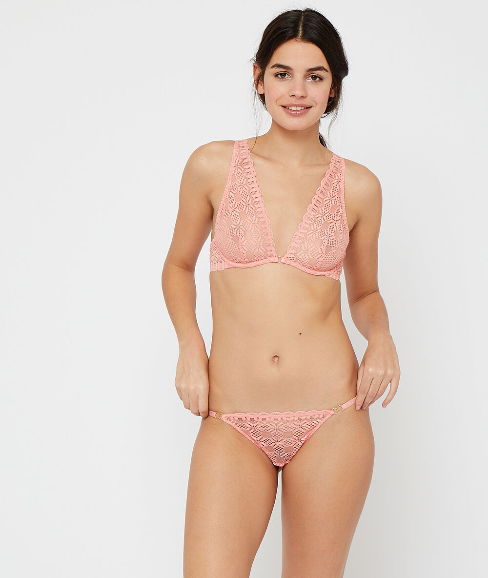Culotte bikini en dentelle peche.