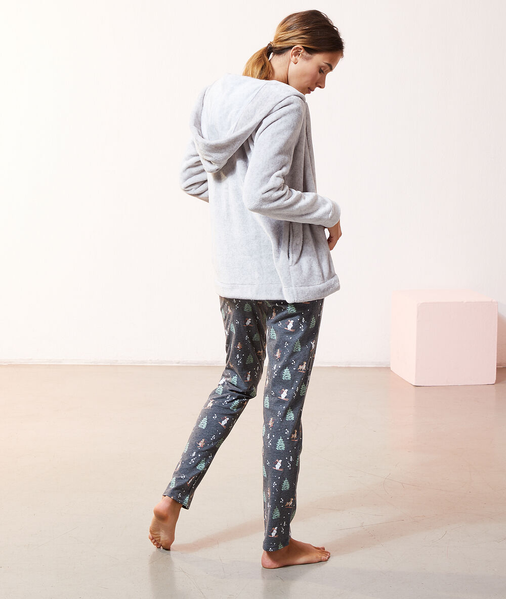 Pyjama 3 pièces gris.