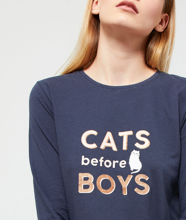 T-shirt "cats before boys" bleu.