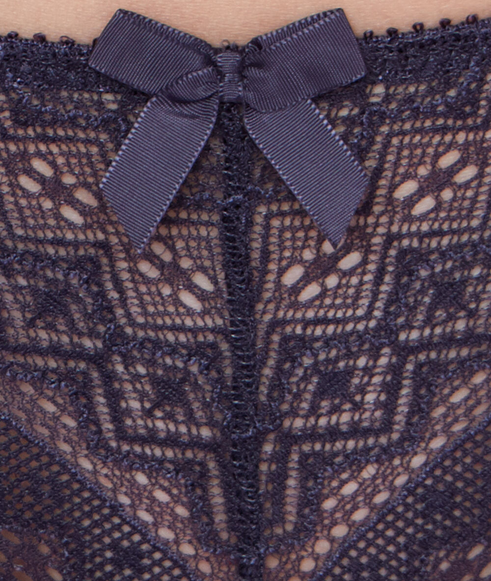 Tanga aus spitze grau.