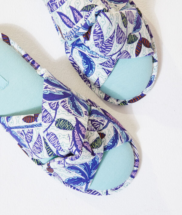 Chaussons tongs imprimés palmiers Chaussons tongs imprimés palmiers;${refinementColor}