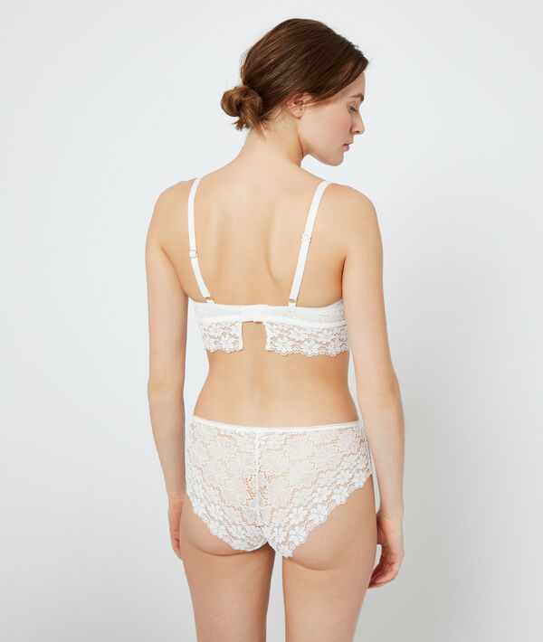 Shorty aus Spitze Shorty aus Spitze;${refinementColor}