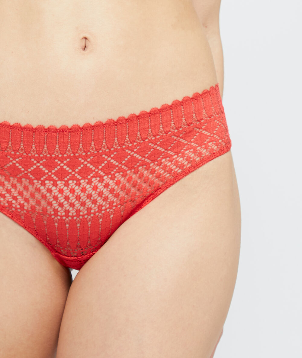 Cheeky en dentelle grenadine.
