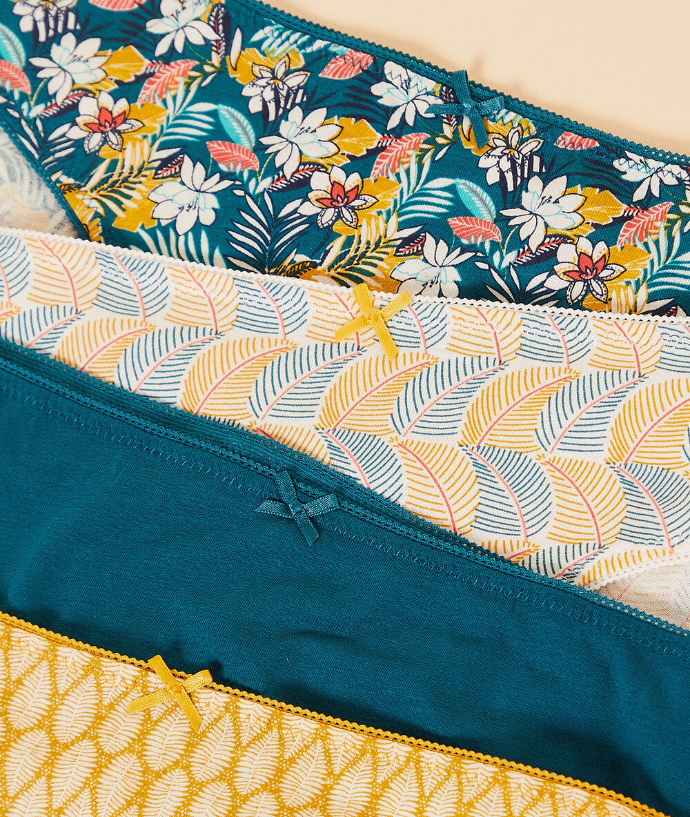 Set mit 4 pantys mit print entengrün.