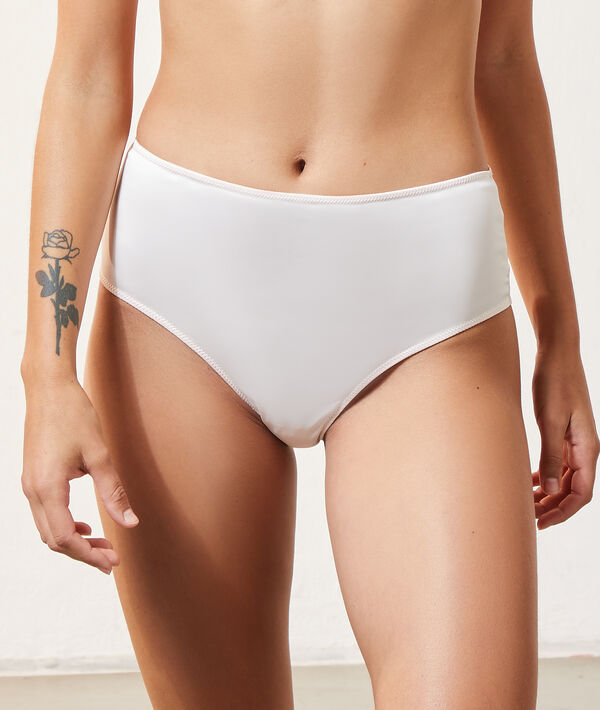 Panty mit hoher Taille in seidig schimmernder Optik Panty mit hoher Taille in seidig schimmernder Optik;${refinementColor}