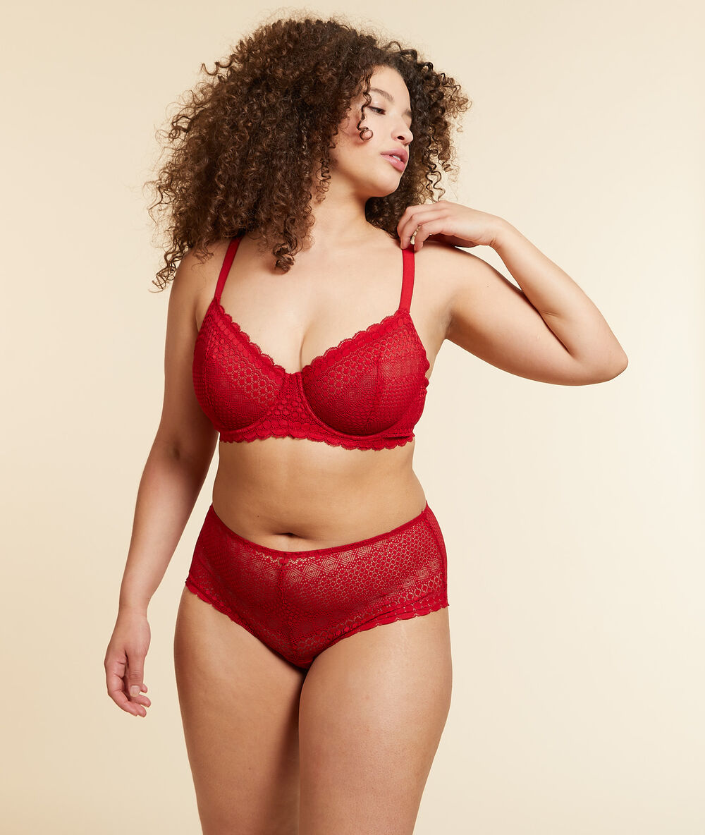 Soutien-gorge corbeille sans coques rouge.