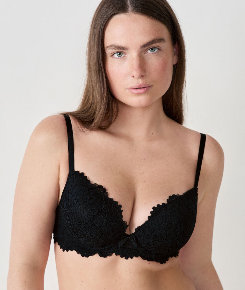 Bh nr. 5 – natürlicher push-up aus spitze schwarz.