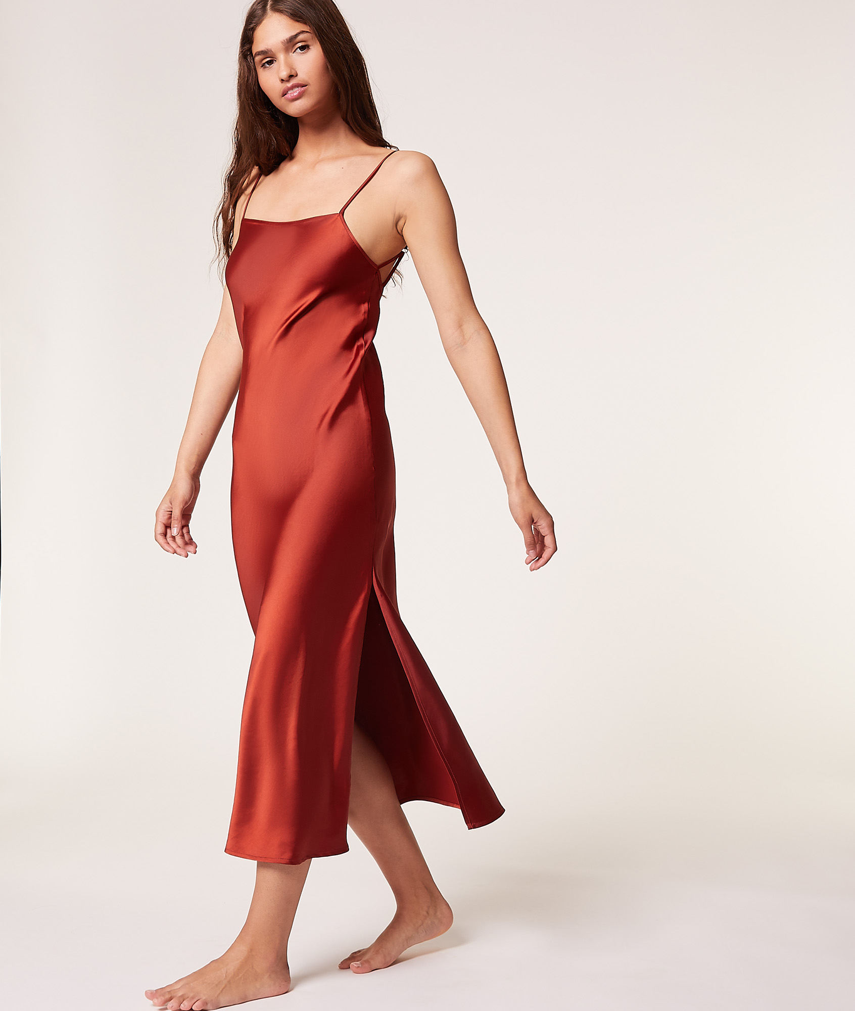 Chemise Nuisette Satin Rouge Nuisette Rouge Kiabi Nuisette Rouge